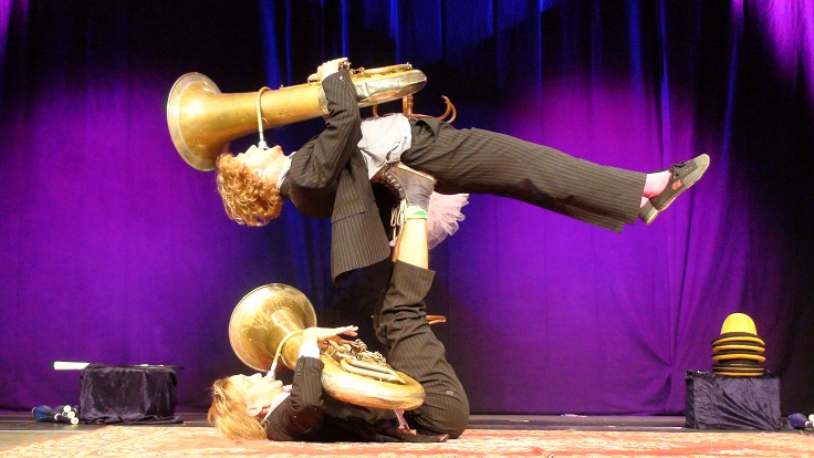 Tüpen mit Tuben Tüpen mit Tuben